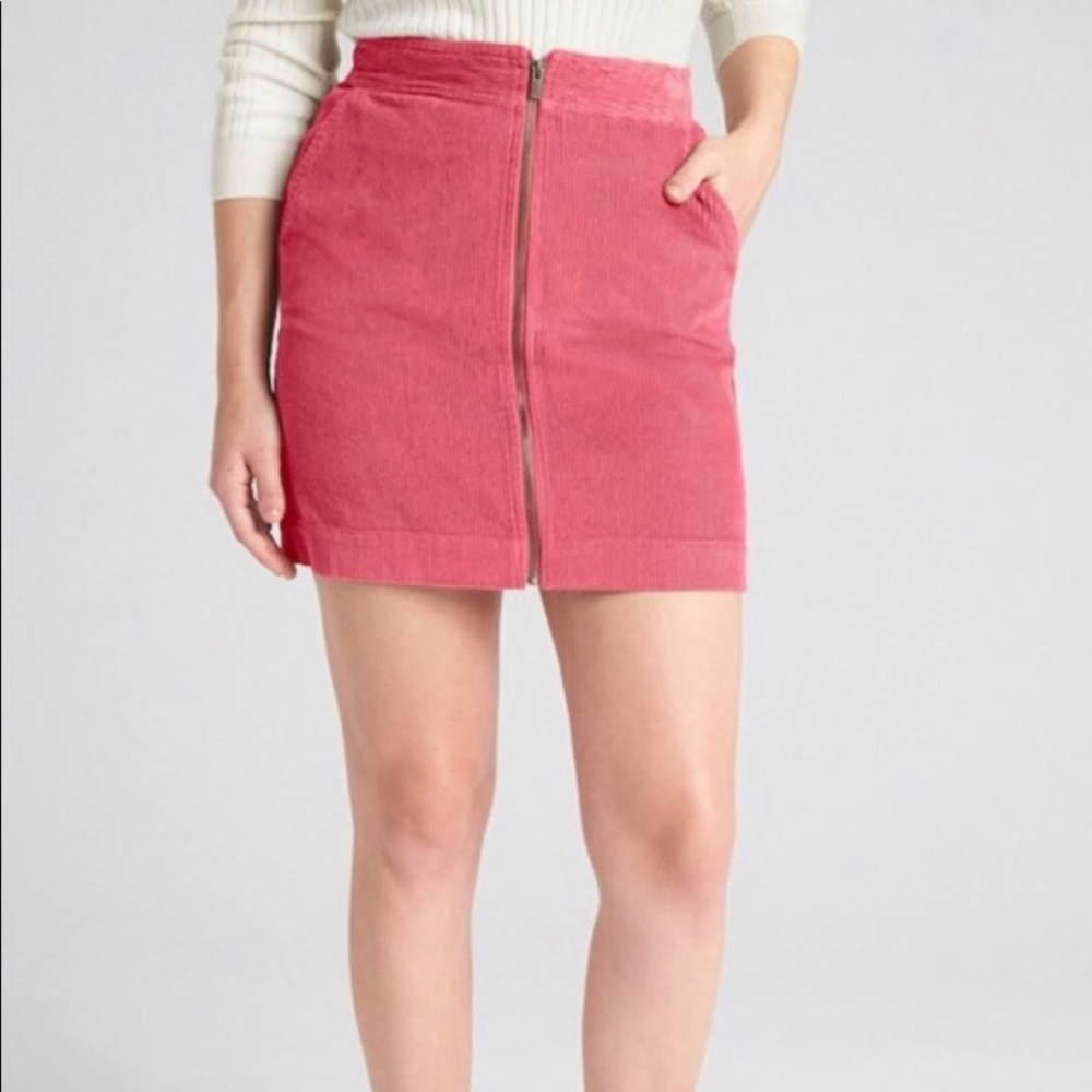 GAP pink corduroy mini skirt